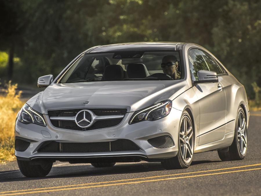  Mercedes-Benz E350 Coupe 4Matic 2013 года  (US) (фото 9 из 12)